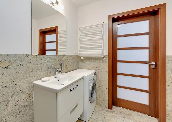 Nordbyhus Stara Winiarnia Apartmán *