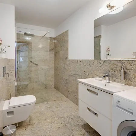 Nordbyhus Stara Winiarnia Apartment Danzig